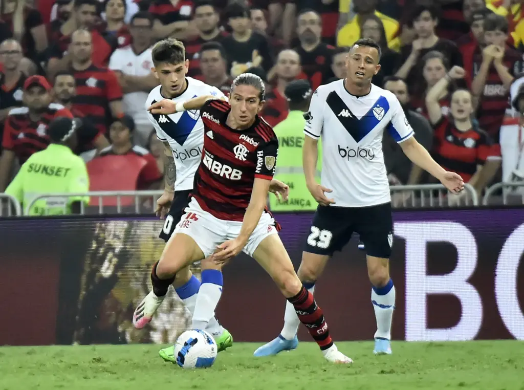 Flamengo decide mata-mata de Libertadores em casa depois de quatro anos
