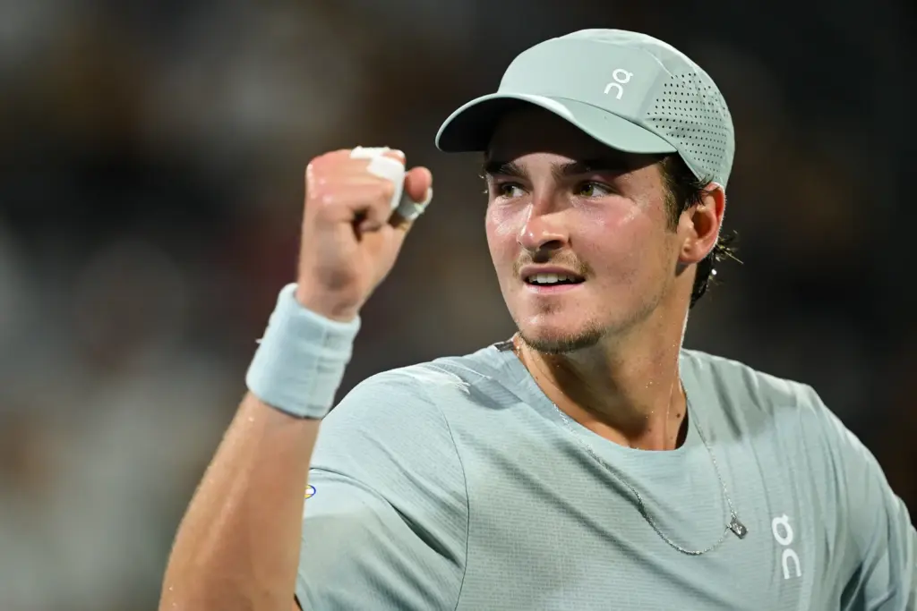 João Fonseca bate Casper Ruud e vai às oitavas do Masters 1000 de Montreal