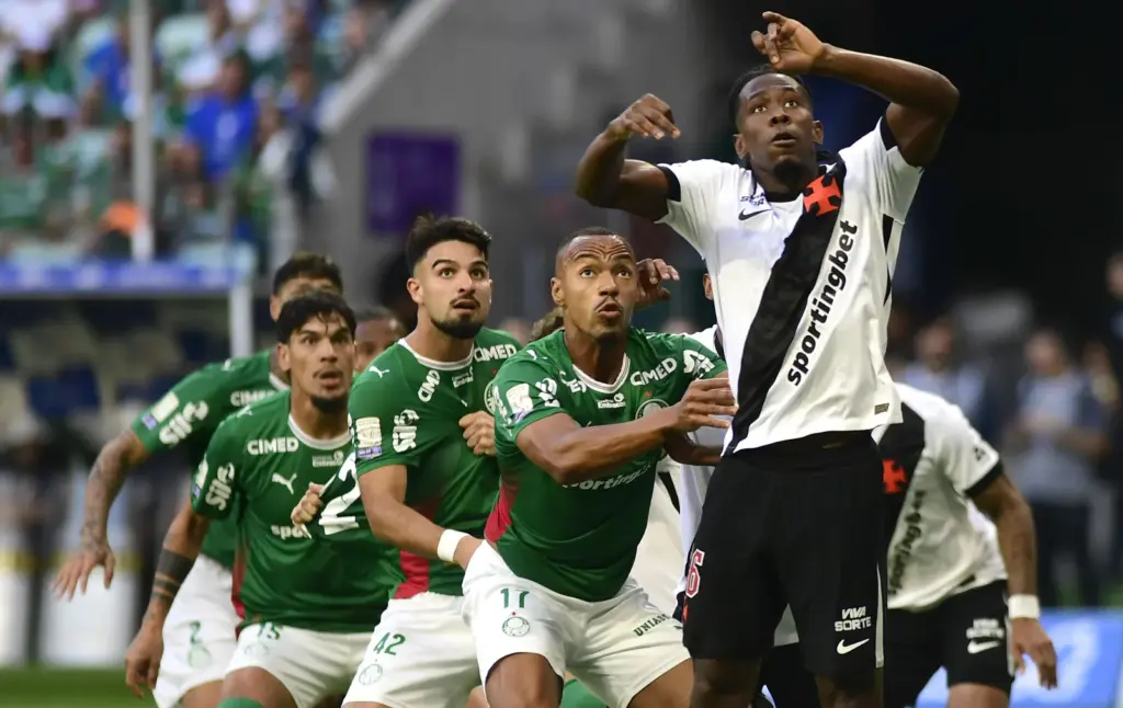 Palmeiras resolve em 10 minutos, goleia Vasco e abre na ponta do Brasileiro