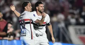 Análise: São Paulo toma susto, mas vence e convence para seguir na Sul-Americana