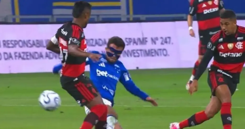 Cruzeiro x Flamengo: Matheus Henrique revela o que árbitro disse em lance com Bruno Henrique; veja