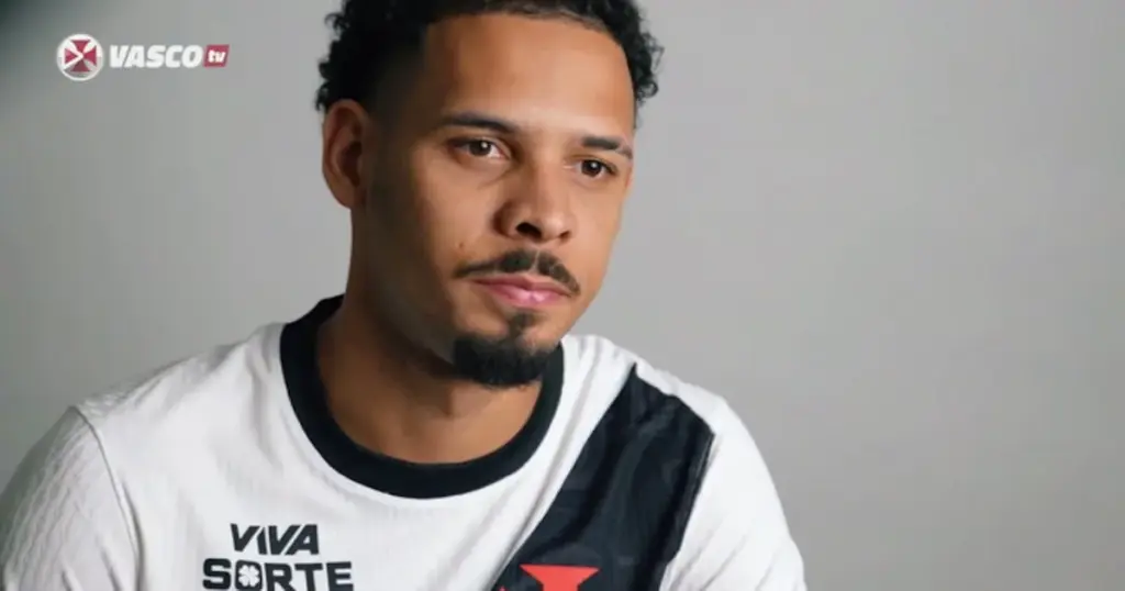 Vasco anuncia a contratação do zagueiro Gabriel Pereira