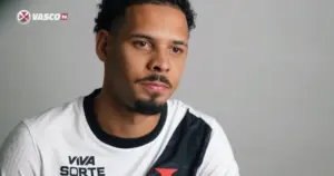Vasco anuncia a contratação do zagueiro Gabriel Pereira
